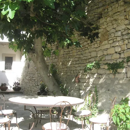 Maison De Charme Entre Cevennes Et Mediterranee Clarensac